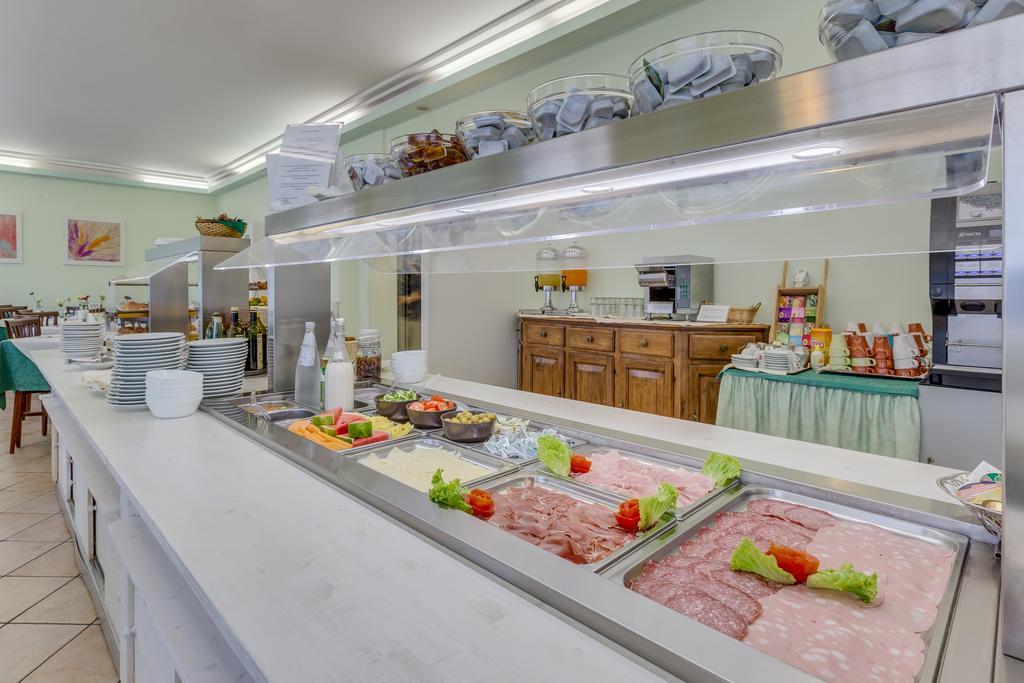 Hotel Austria Caorle Zewnętrze zdjęcie