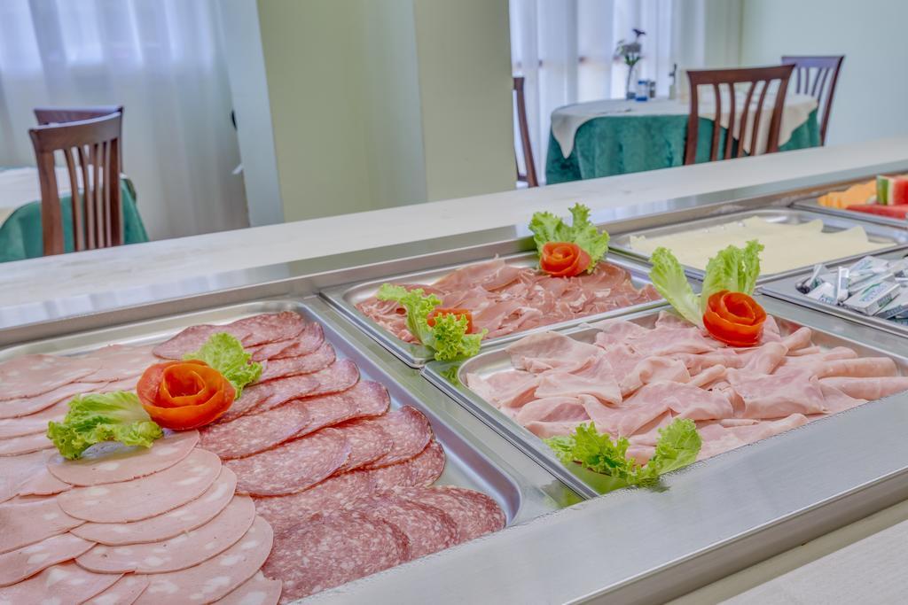 Hotel Austria Caorle Zewnętrze zdjęcie