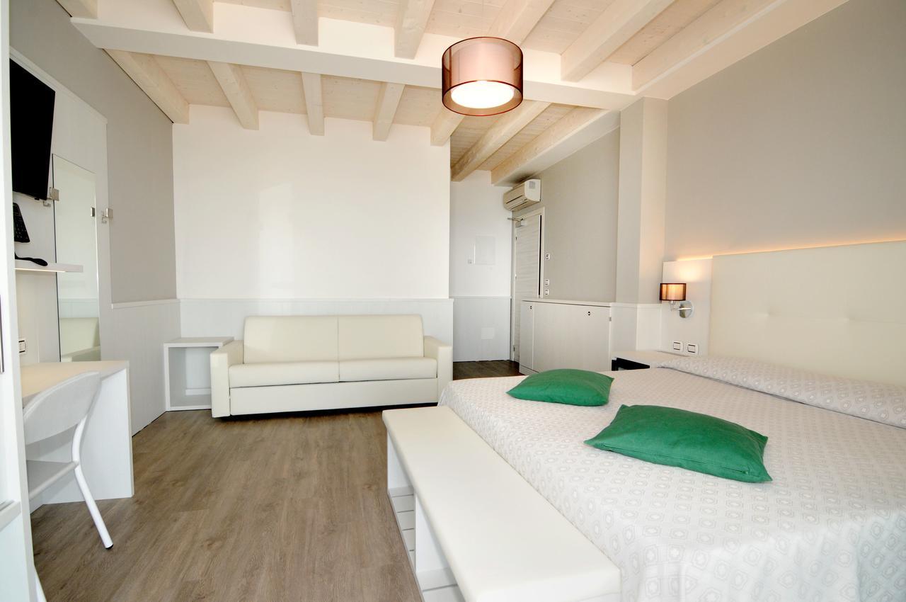 Hotel Austria Caorle Zewnętrze zdjęcie