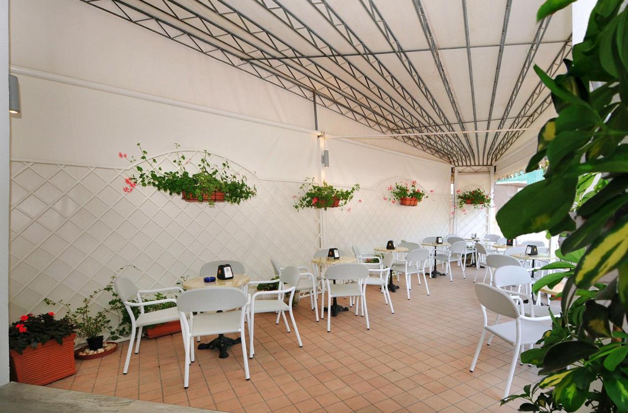 Hotel Austria Caorle Zewnętrze zdjęcie
