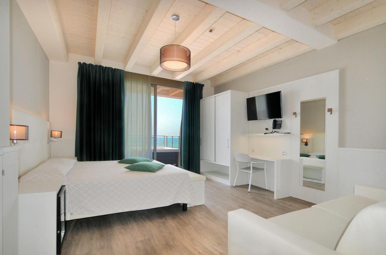 Hotel Austria Caorle Zewnętrze zdjęcie