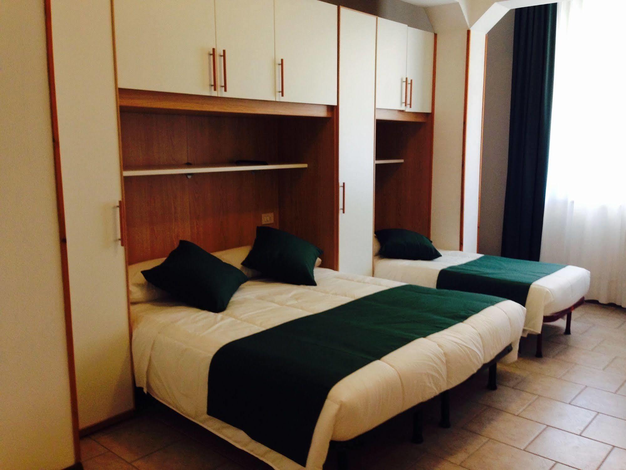 Hotel Austria Caorle Zewnętrze zdjęcie