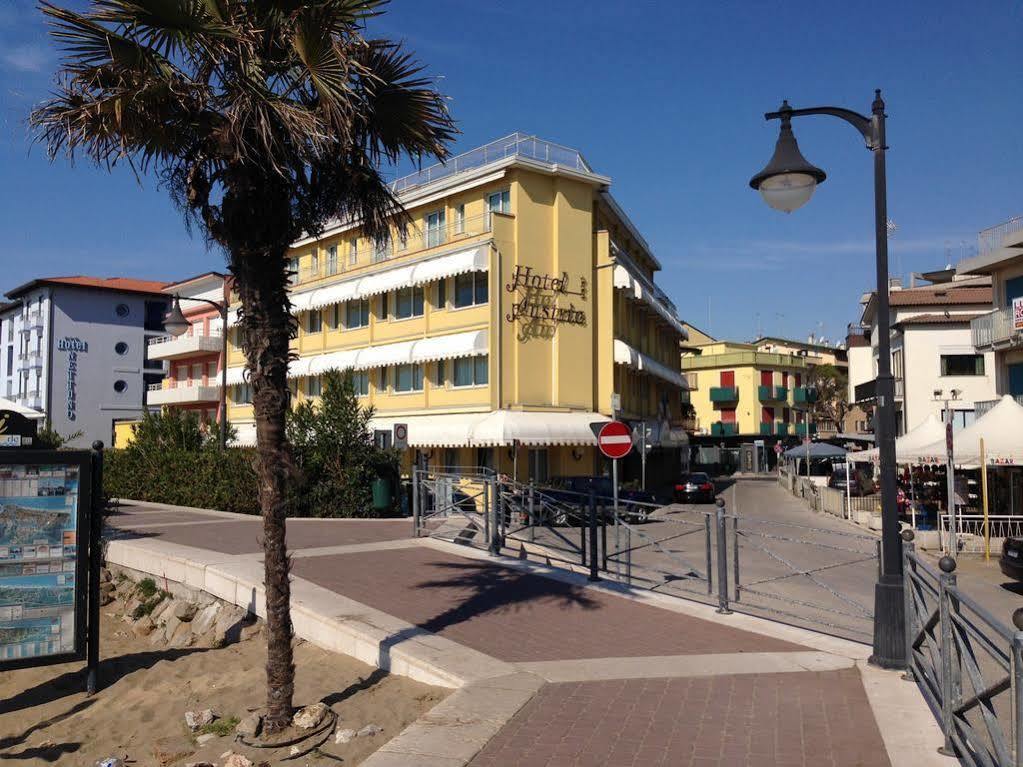 Hotel Austria Caorle Zewnętrze zdjęcie