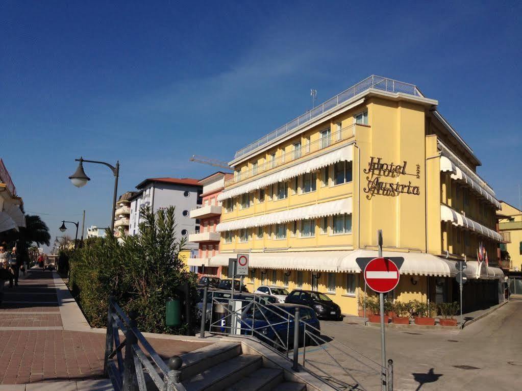 Hotel Austria Caorle Zewnętrze zdjęcie