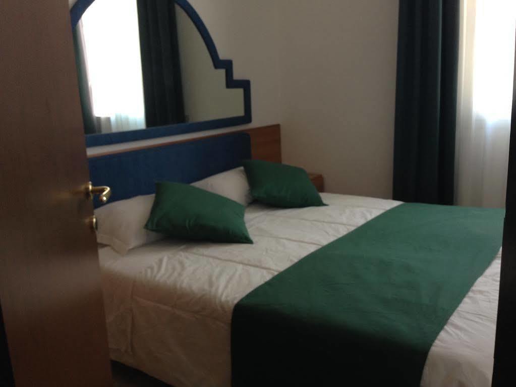 Hotel Austria Caorle Zewnętrze zdjęcie